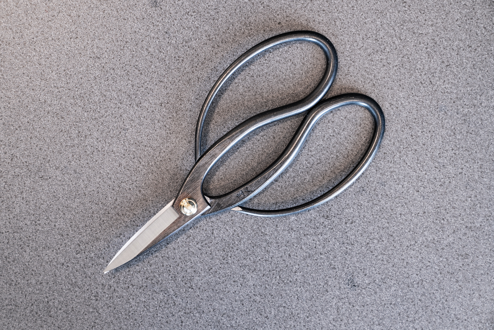 Kikuwa Japanese Bonsai Tools - #1073 Scissors - 175mm